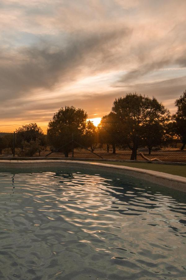 Villa Domo En Montes De Toledo à Mazarambroz Extérieur photo