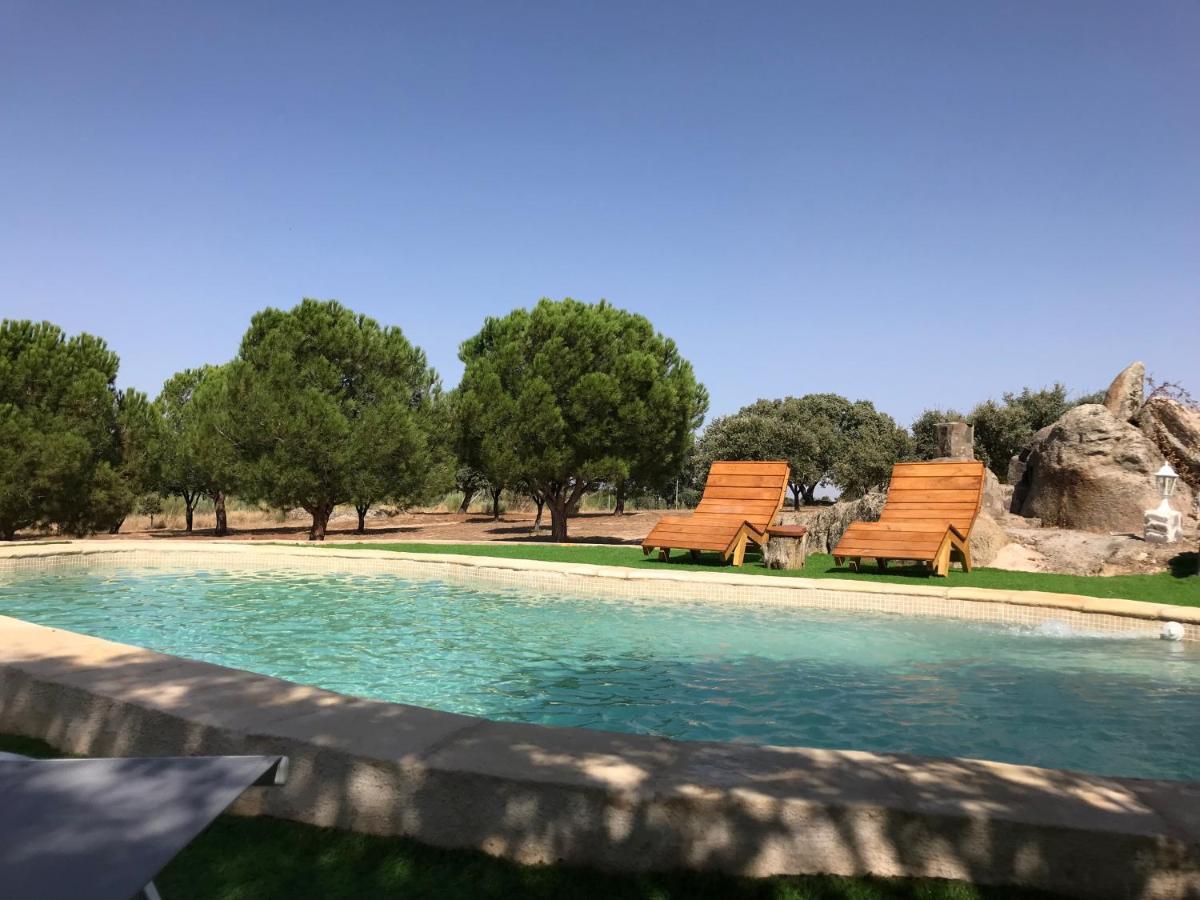 Villa Domo En Montes De Toledo à Mazarambroz Extérieur photo